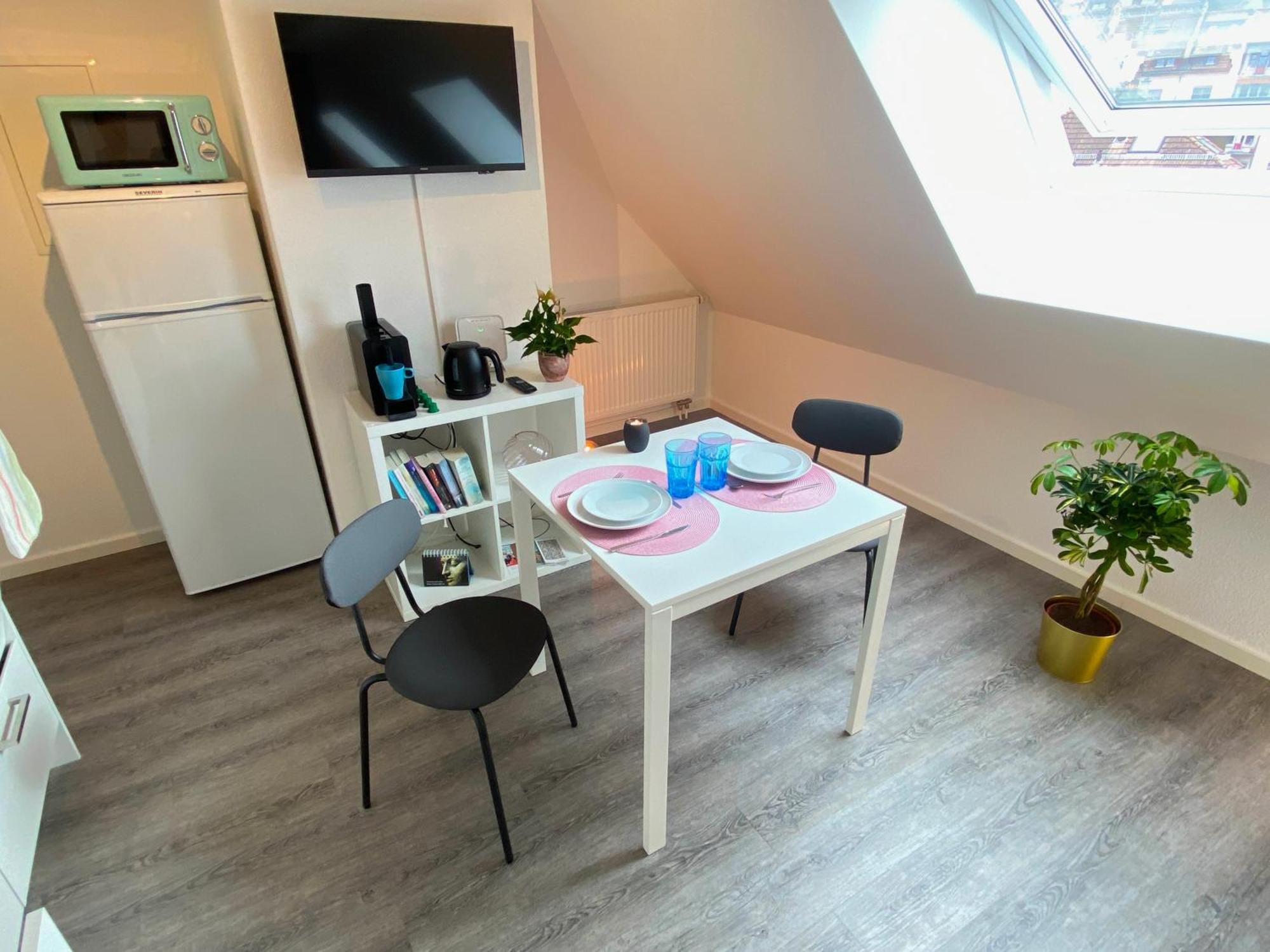 Ruhige, Neue Dachwohnung An Altstadt, Naehe Messe サンクト・ガーレン エクステリア 写真