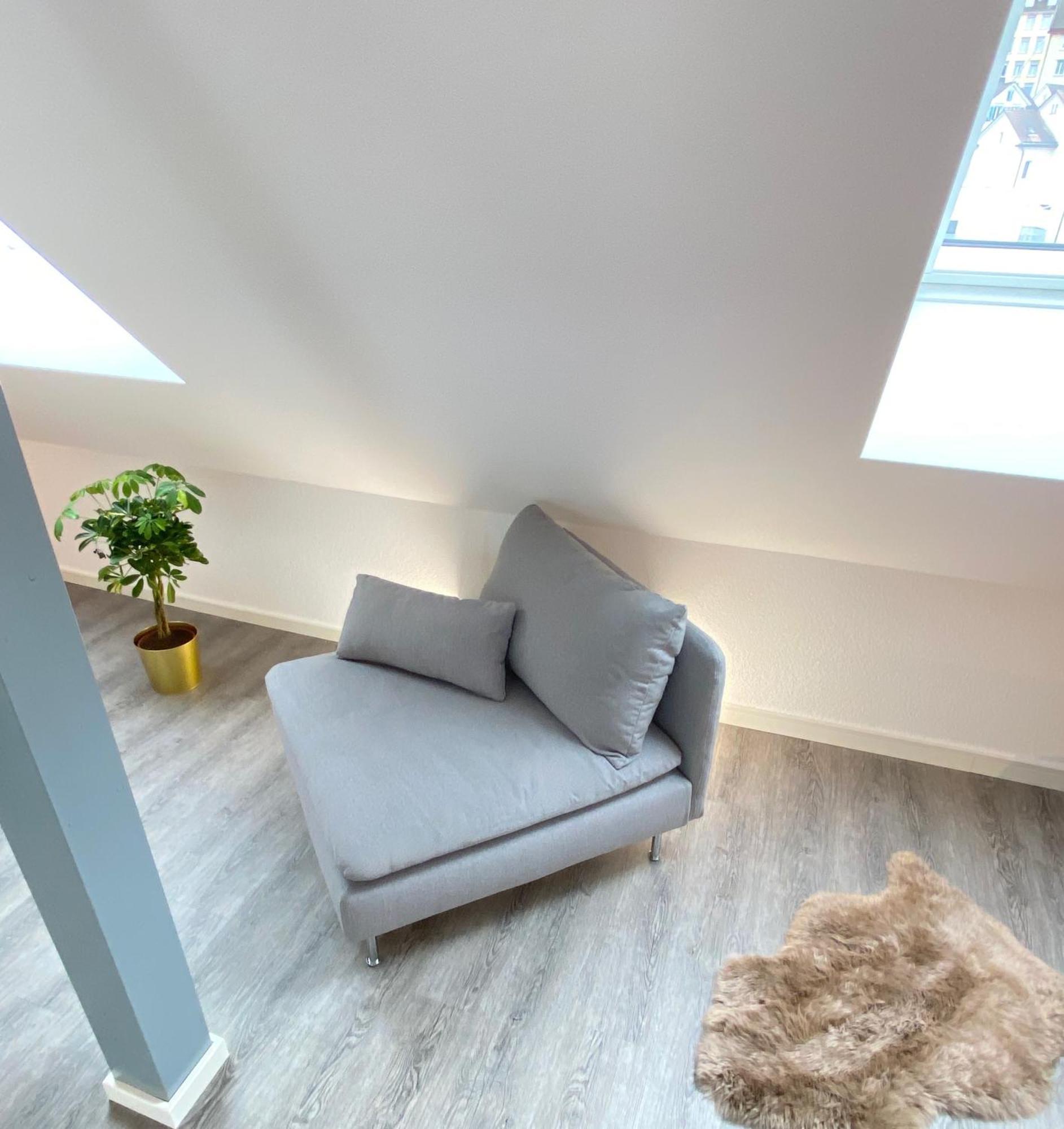 Ruhige, Neue Dachwohnung An Altstadt, Naehe Messe サンクト・ガーレン エクステリア 写真